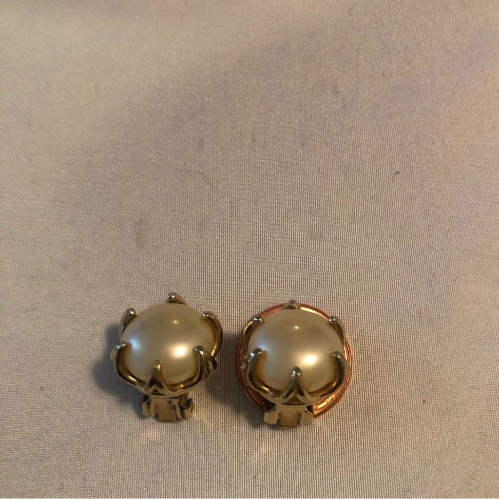 Marvella Simulated Pearl Clip Earring